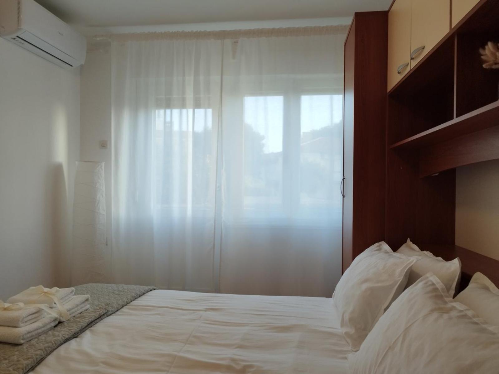 Antemma Apartment Pula Exterior photo